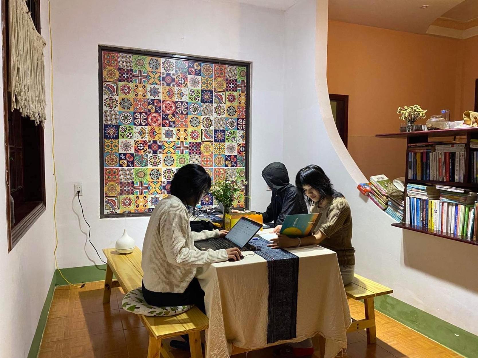 Tron Homestay Kon Von Kla Luaran gambar